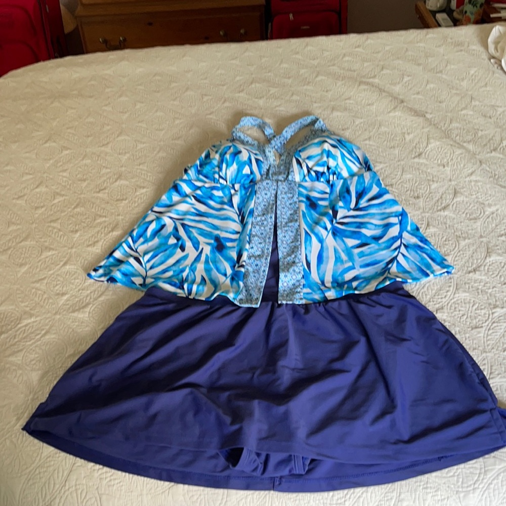 Skirted tankini with flyaway front top.